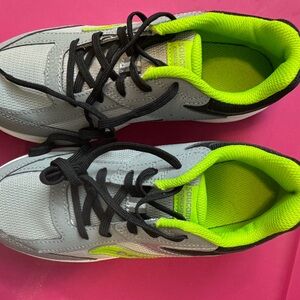 Saucony Kids' Sneakers in Gray and Neon Green